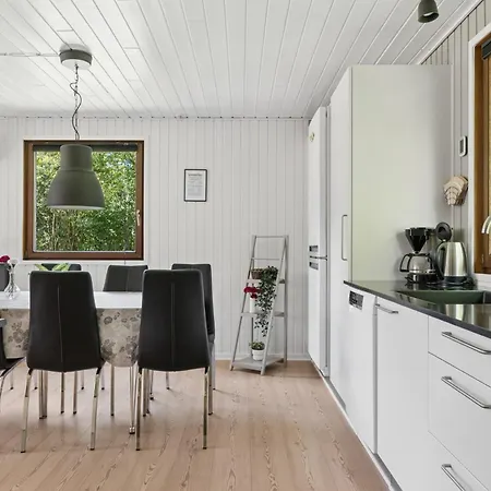 Geräumiges Im Schönen Arrild Ferienhaus