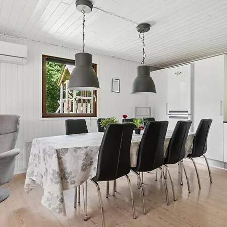 Ferienhaus Geräumiges Im Schönen Arrild